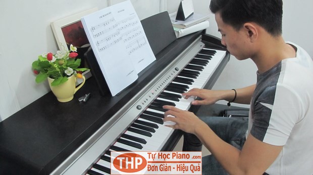 Hoàng Bảo - Lớp piano đệm hát Thủ Đức