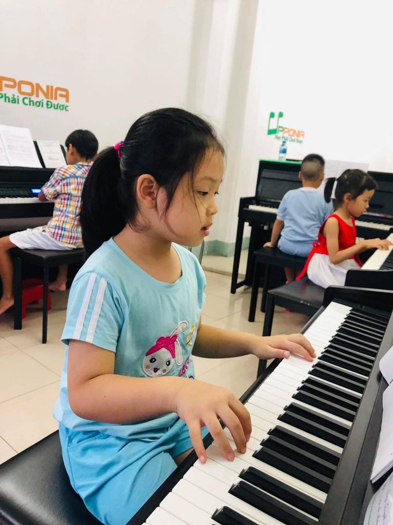 Lớp piano organ cho trẻ em vào buổi tối và cuối tuần